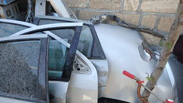 Digər avtomobil ehtiyat hissələri: Ford Focus II (2004–2011) üçün ehtiyat hissələri Maşın tam sökülüb — 5