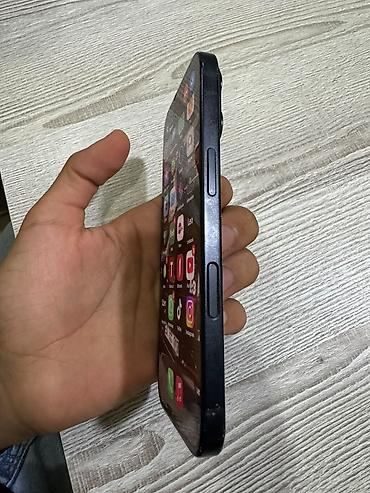 iphone ucun ekran sekilleri: IPhone 16, 128 GB, Jet Black, Qırıq, Barmaq izi, Simsiz şarj — 6