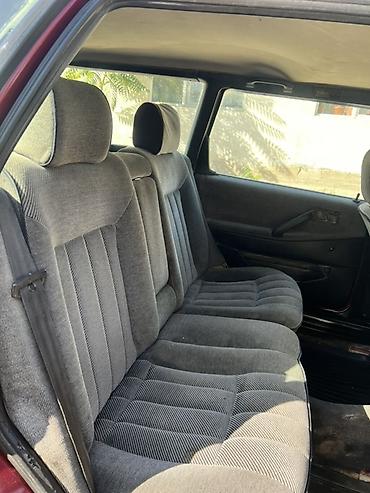 8: Volkswagen Passat Variant: 1989 г., 1.8 л, Механика, Бензин, Универсал — 6