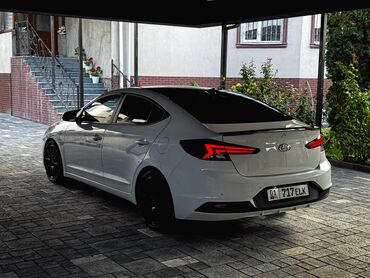 Hyundai: Hyundai Avante: 2018 г., 1.6 л, Вариатор, Бензин, Седан — 5