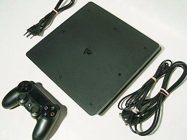 ps5 oglasi: U ponudi je Sony PlayStation 4 Slim sa naslova. Stanje: kao nova, 18 — 4