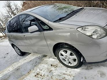 Toyota: Toyota Corolla Verso: 2003 г., 1.8 л, Механика, Минивэн — 12