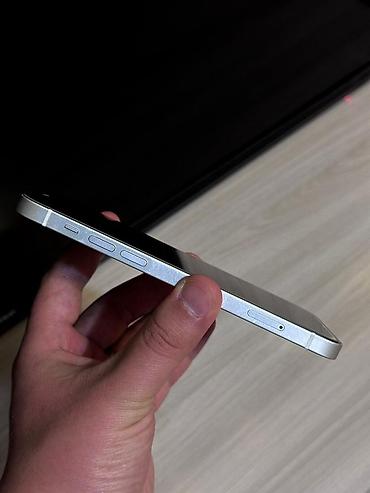 Apple iPhone: IPhone 12, Б/у, 128 ГБ, Белый, Зарядное устройство, Чехол, Защитное стекло, 71 % — 4