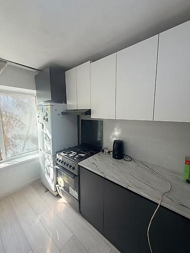 Батирлер: Сдается дом добротный 📍 Район: улиц Жибек Жолу / Керимова 📐 — 2