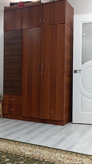 Шкафтар: Шкаф-купе/шкаф для хранения из ЛДСП в тёплом оттенке орех/бук — 1