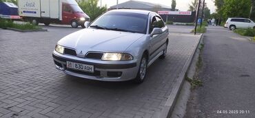 Mitsubishi: Mitsubishi Carisma: 2000 г., 1.8 л, Механика, Бензин, Хэтчбэк