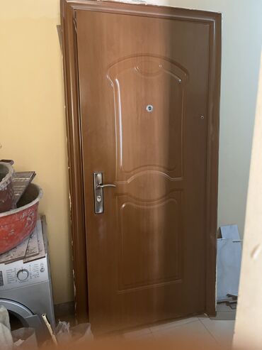 qaplar ev: Qapı əla vəziyyətdədi