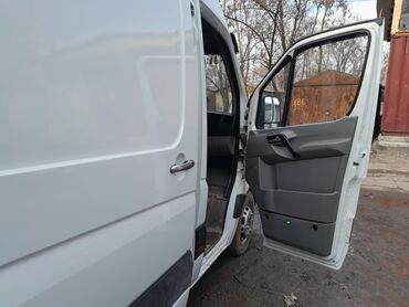 спринтер сди: Белый рефрижераторный фургон Mercedes-Benz Sprinter, оснащенный