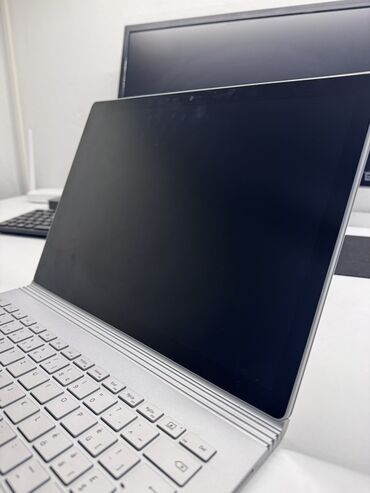 Ostali laptopovi i netbook računari: 13.5 " — 8