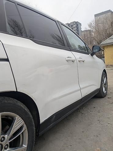 FAW: FAW Besturn: 2022 г., 1 л, Автомат, Электромобиль, Универсал — 3