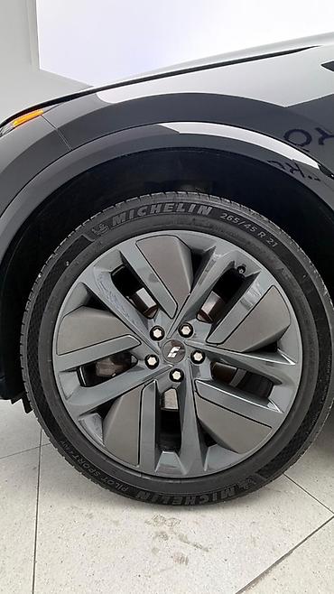 byd leopard 5: Lixiang L7: 2023 г., 1.5 л, Вариатор, Гибрид, Кроссовер — 10