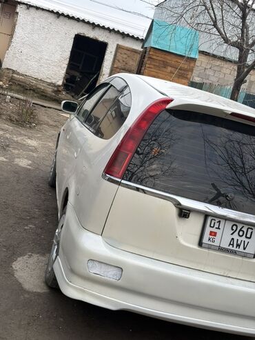 Honda: Honda Stream: 2002 г., 1.7 л, Автомат, Бензин, Универсал — 1