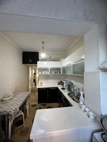 Продажа квартир: 3 комнаты, 60 м², 105 серия, 3 этаж, Косметический ремонт