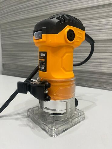 Дрели: Фрезер LEIYA LY-M6301 мощностью 550 Вт . Предназначен для обработки — 4