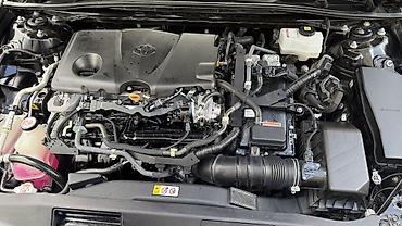 eafc 25: Toyota Camry: 2021 г., 2.5 л, Автомат, Гибрид, Седан — 5