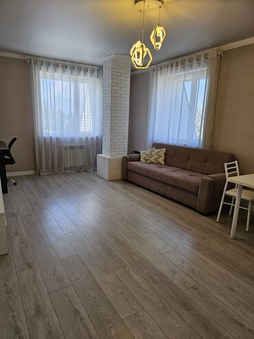 сниму квартира в оше: 2 бөлмө, 50 кв. м, Жеке план, 6 кабат, Дизайнердик ремонт