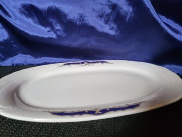 Ostalo posuđe: Oval Cluj Napoca porcelan 70te. Oval sve na njemu odsjaj od — 7