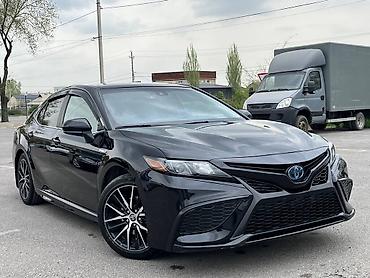 rav4 se: Toyota Camry: 2021 г., 2.5 л, Вариатор, Гибрид, Седан — 1