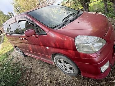 step spada: Nissan Serena: 2005 г., Минивэн — 4