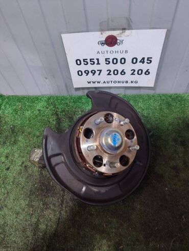Другие детали ходовой части: Цапфа Toyota Estima MCR30W 1MZFE 2003 задн. лев. (б/у)