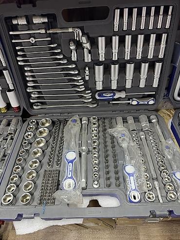 torx: Набор ручного инструмента в ударопрочном кейсе Комплектация: - — 1
