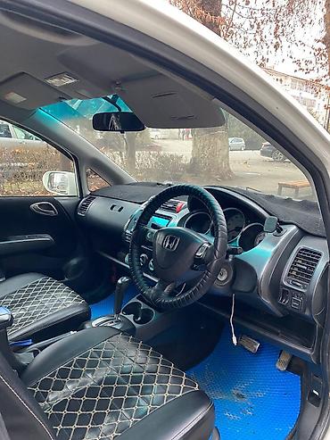 Honda: Honda Fit: 2003 г., 1.5 л, Автомат, Бензин, Хэтчбэк — 3