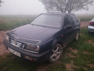 жук машина: Volkswagen Vento: 1994 г., 1.8 л, Механика, Бензин