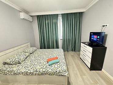 Посуточная аренда квартир: 1 комната, Душевая кабина, Постельное белье, Кондиционер — 10