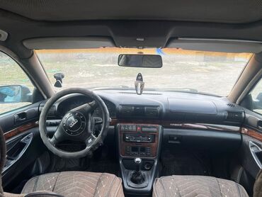Audi: Audi A4: 1995 г., 2.8 л, Механика, Бензин, Седан — 8