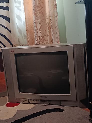 Panasonic Tv rengli ekrandi iwlekdi krosno aparati qowulanda