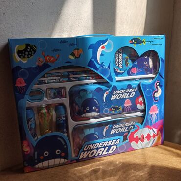 Qələm qabları: Set şəklində uşaqlar üçün xəttkeş yontan karandaş penal pozan — 4