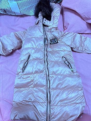 Отдам даром: Муктаж үй бүлөөгө бекер берилет Кыздын ботастары да бар размер 35,36 — 11