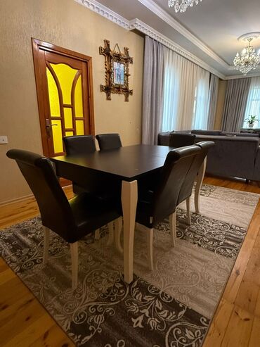 Masa və oturacaq dəstləri: Qonaq otağı üçün, İşlənmiş, Açılan, Dördbucaq masa, 6 stul — 2