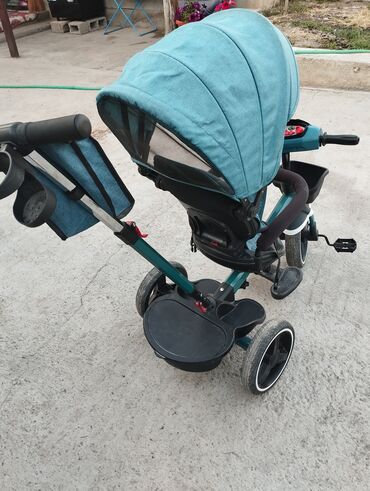 детская трехколесная коляска: Коляска