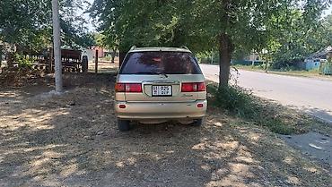 араба ош: Toyota Ipsum: 2001 г., 2 л, Автомат, Бензин, Минивэн — 4