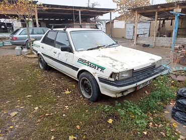 Toyota: Toyota Carina: 1987 г., 1.6 л, Автомат, Бензин