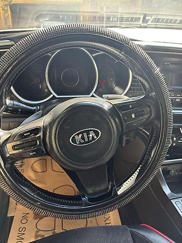su radiatoru: Kia Optima: 2 l | 2013 il Sedan — 9