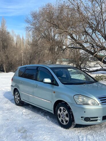 Toyota: Toyota Ipsum: 2001 г., 2.4 л, Автомат, Бензин, Минивэн