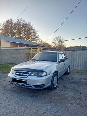 дом на колесах авто: Daewoo Nexia: 2013 г., 1.5 л, Механика, Бензин, Седан