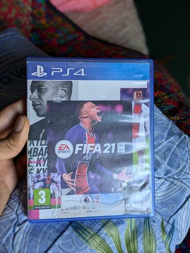 человек паук ps4: FIFA 21
1100 сом
торг уместен