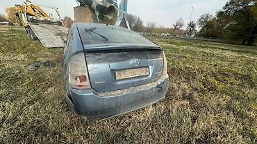 морда: Toyota Prius: 2004 г., 1.5 л, Автомат, Гибрид, Хэтчбэк — 1