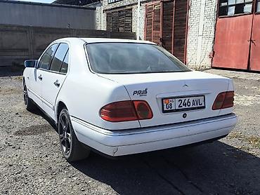 w212 рестайлинг: Mercedes-Benz E-Class: 1997 г., 2 л, Механика, Газ, Седан — 5