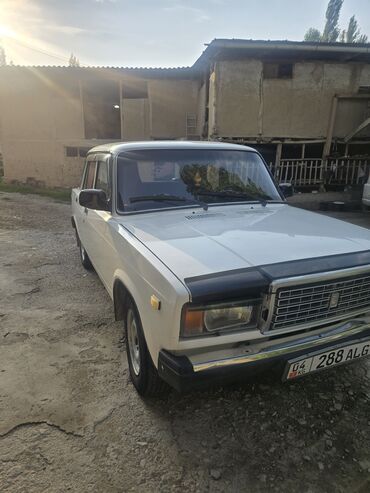 срочно срочно продам машину: ВАЗ (ЛАДА) 2107: 2005 г., 1.6 л, Механика, Бензин, Седан