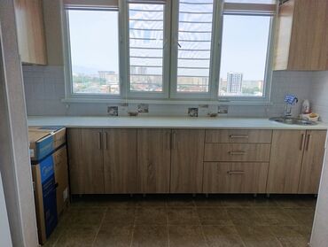 часы настольные в мраморе: Продам столешницу в хорошем состоянии. Есть небольшие дефекты. Цвет