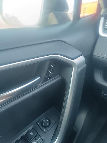 byd кроссовер: Toyota RAV4: 2021 г., 2.5 л, Автомат, Гибрид, Кроссовер — 8