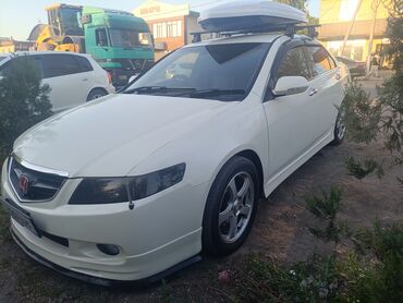 росрочку авто: Honda Accord: 2002 г., 2.4 л, Автомат, Бензин, Седан