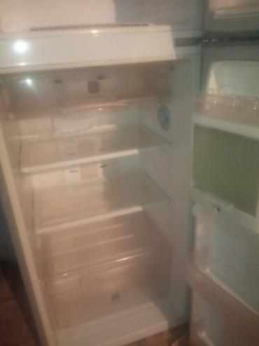 Холодильники: Двухкамерный холодильник Самсунг Нофрост 1,6 м. с верхней морозильной — 7