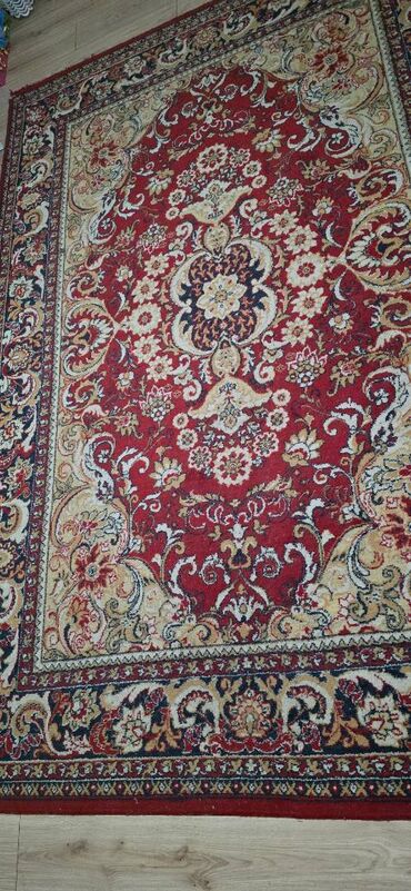 куплю ковёр бу: Продам натуральный ковёр из шерсти