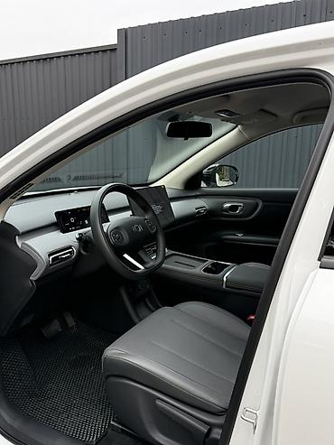 Changan: Changan Qiyuan Q05: 2026 г., Электромобиль, Кроссовер — 8