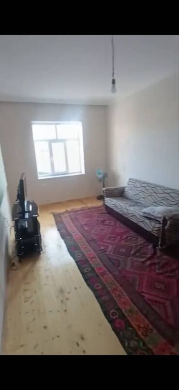 Həyət evləri və villaların satışı: Sexsi tikildi butun komunal var. 2 sotda 6das usdunde qosa dasla -da lalafo.az — 9 Həyət evləri və villaların satışı: Sexsi tikildi butun komunal var. 2 sotda 6das usdunde qosa dasla — 9